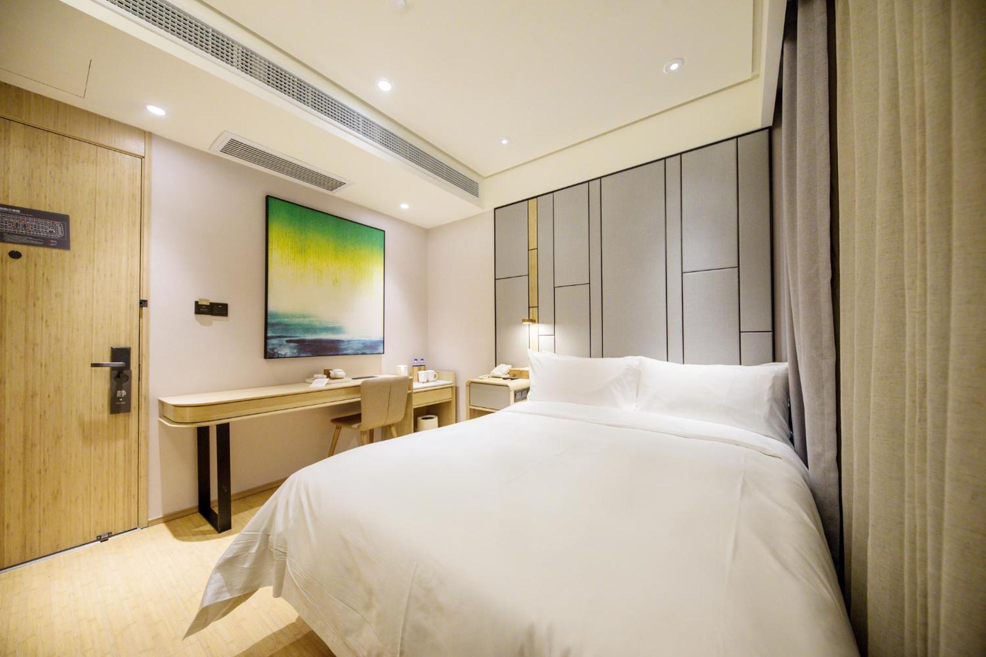 Ji Hotel Shanghai The Bund Jinling East Road Exterior photo